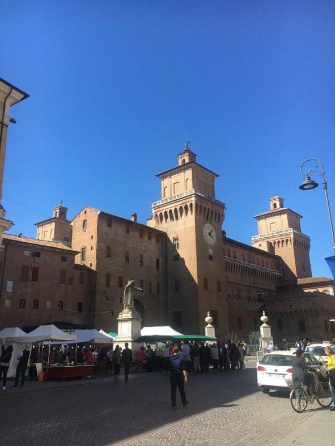 Ferienwohnung A Due Passi Dal Castello Ferrara Exterior foto
